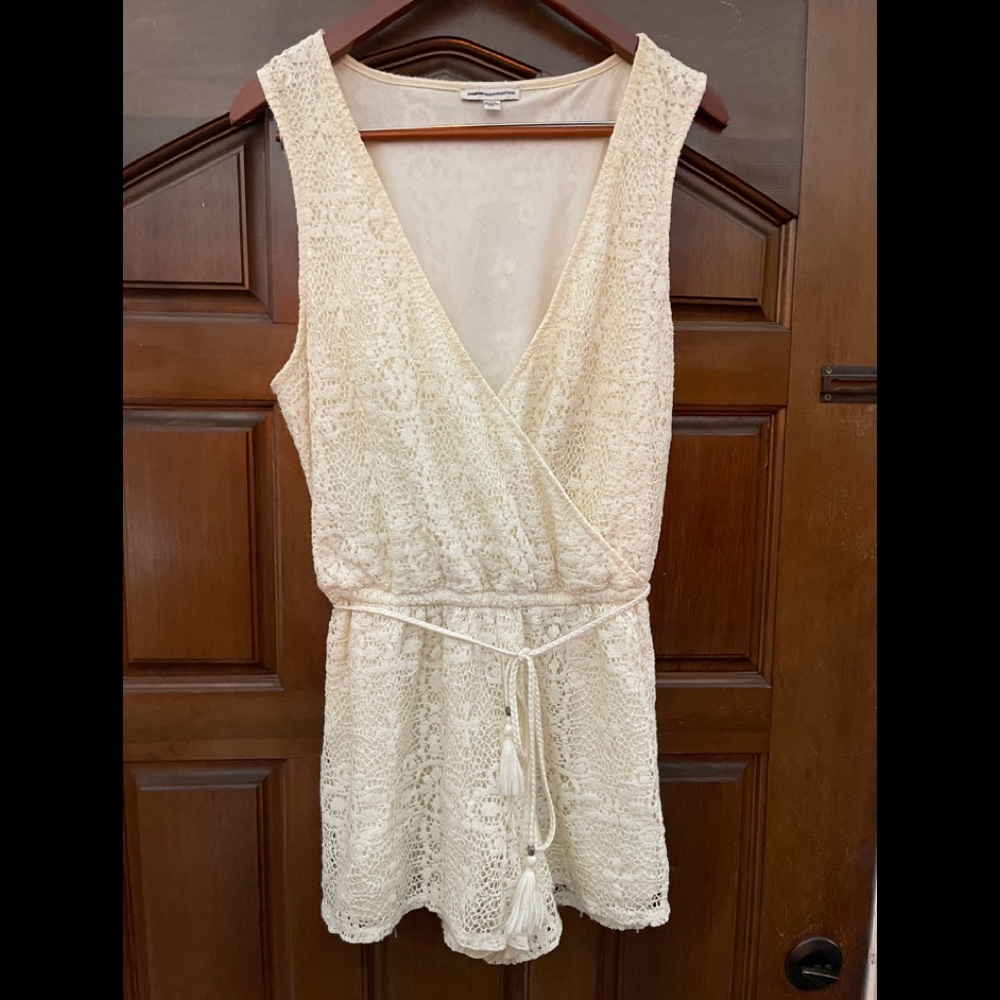 American Eagle off white lace short romper
